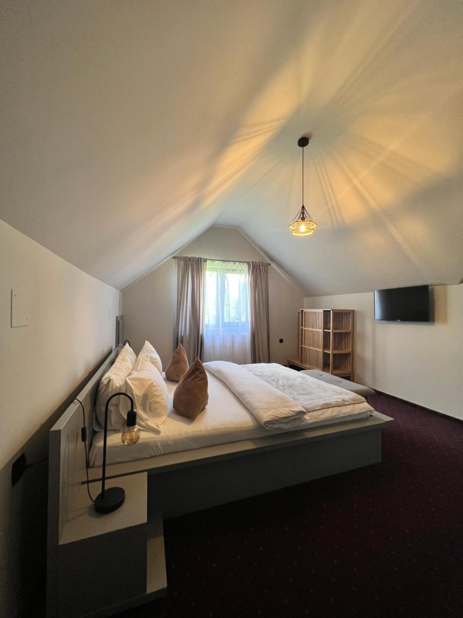 Garden Retreat (Adults Only) 호텔 브란 외부 사진
