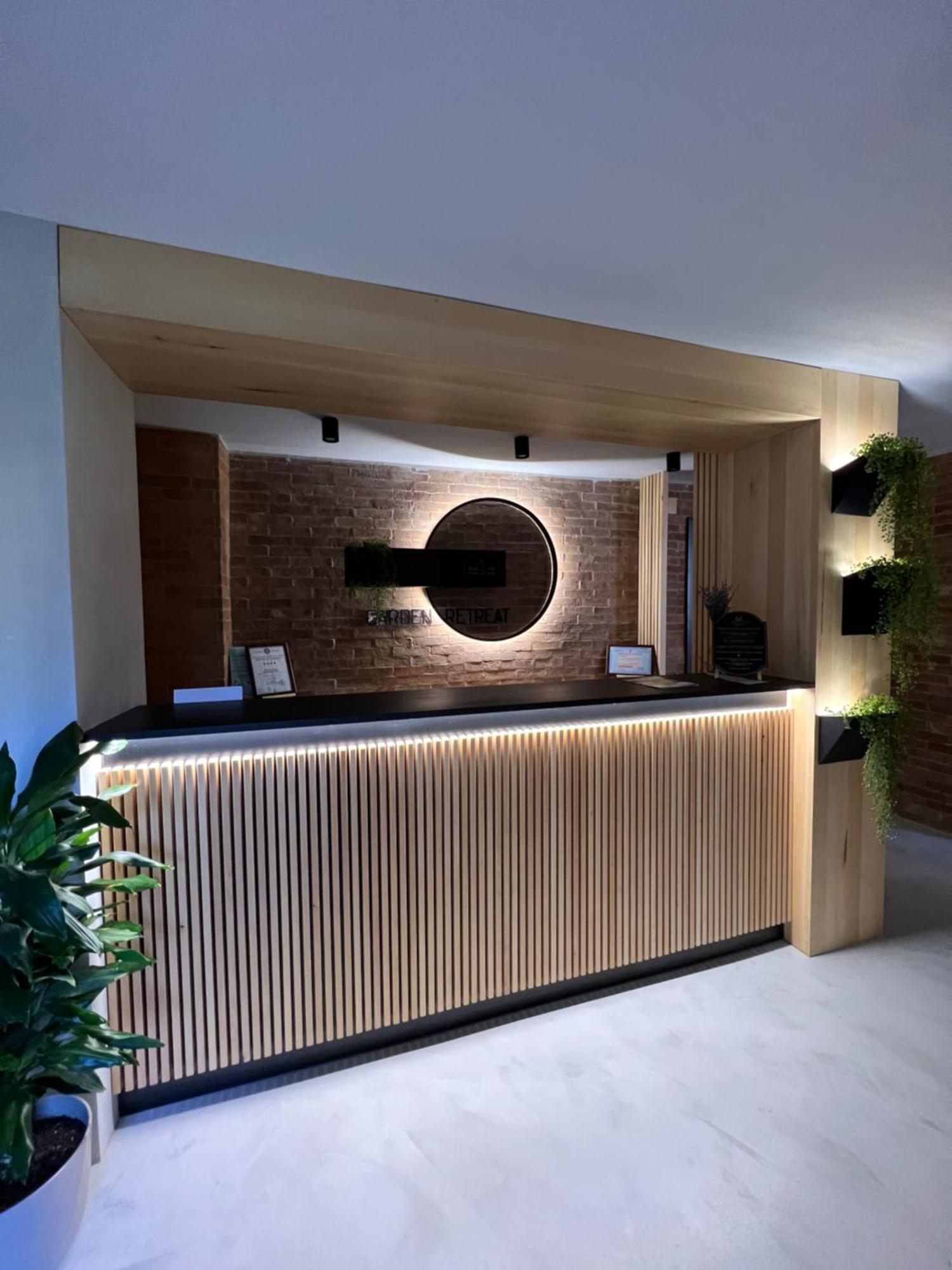 Garden Retreat (Adults Only) 호텔 브란 외부 사진